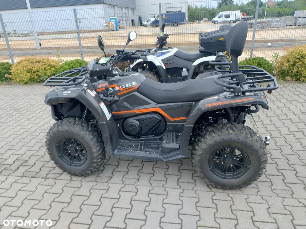 CFMoto CForce - 13