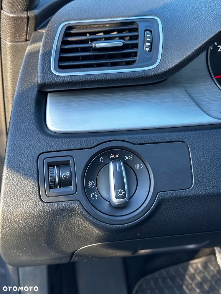 Volkswagen Passat Alltrack 2.0 TDI 4Mot DSG - 15