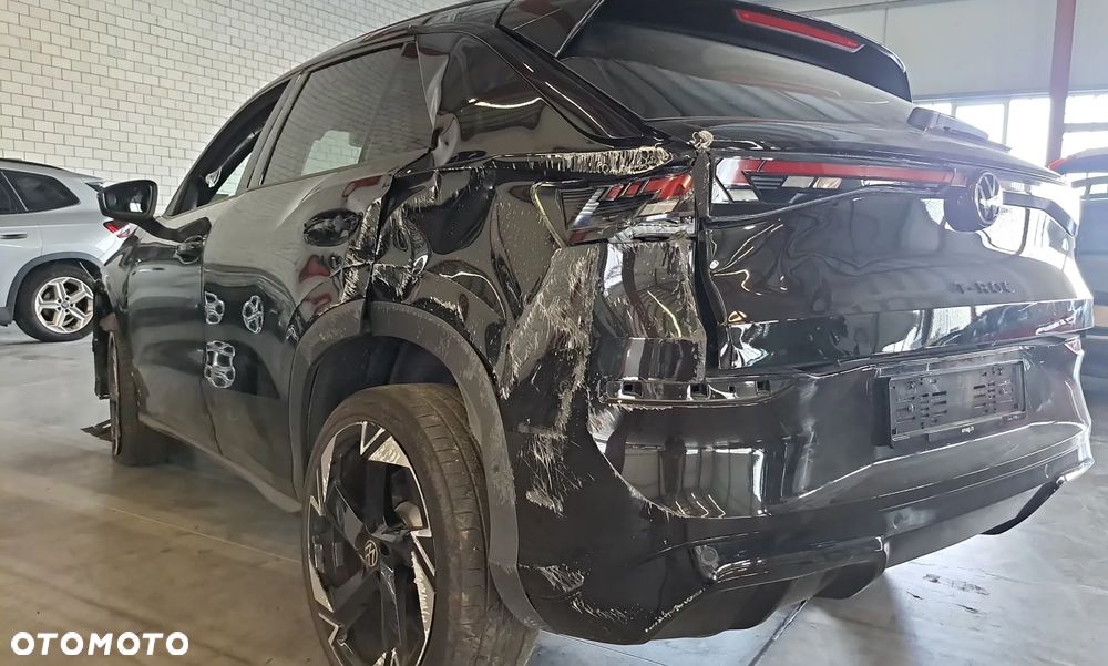 Volkswagen T-Roc - 3