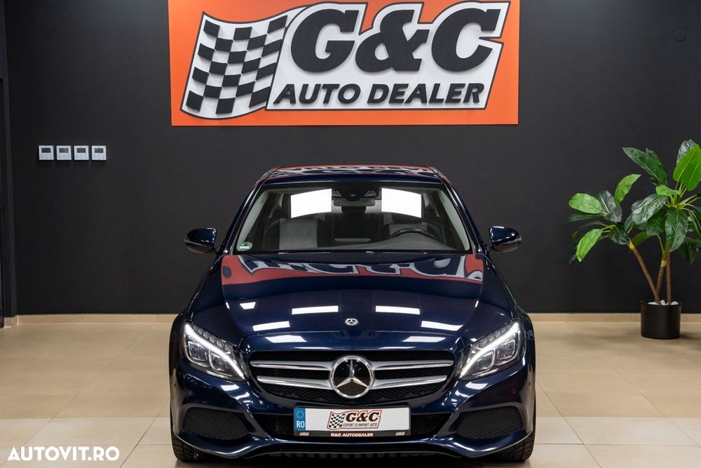 Mercedes-Benz C 200 4Matic 9G-TRONIC Exclusive - 4