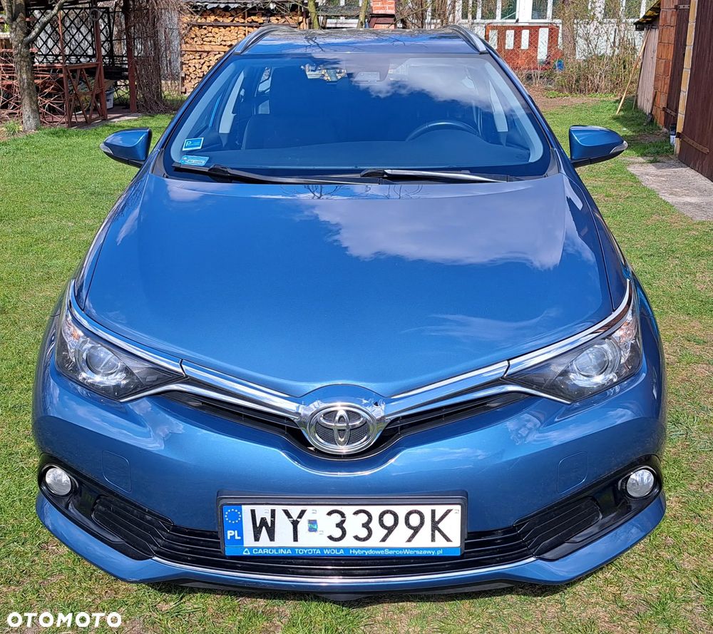 Toyota Auris 1.6 Premium - 2