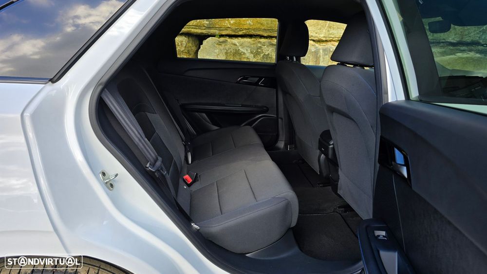 MG MG4 64 kWh Comfort - 50