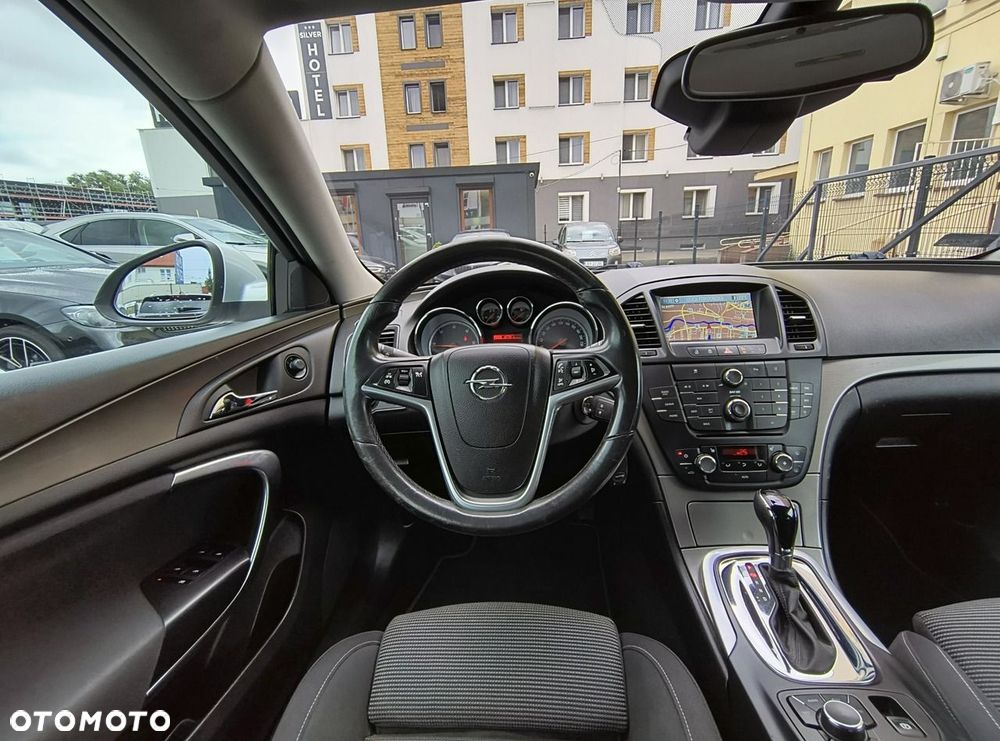 Opel Insignia 2.0 CDTI automatik Active - 26