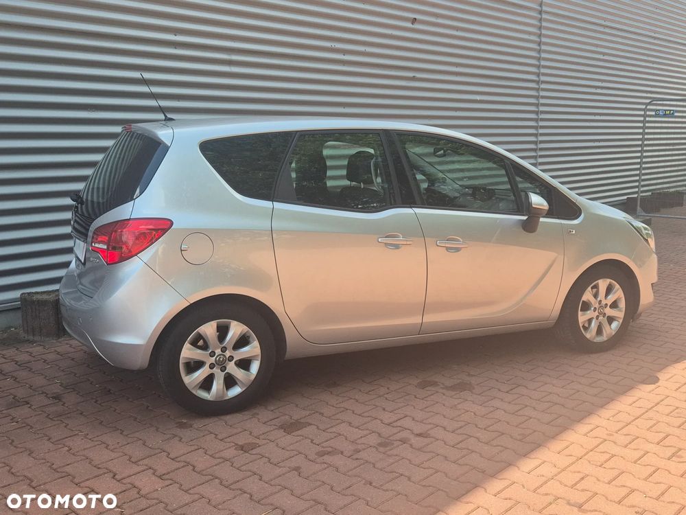 Opel Meriva 1.4 T Cosmo - 10