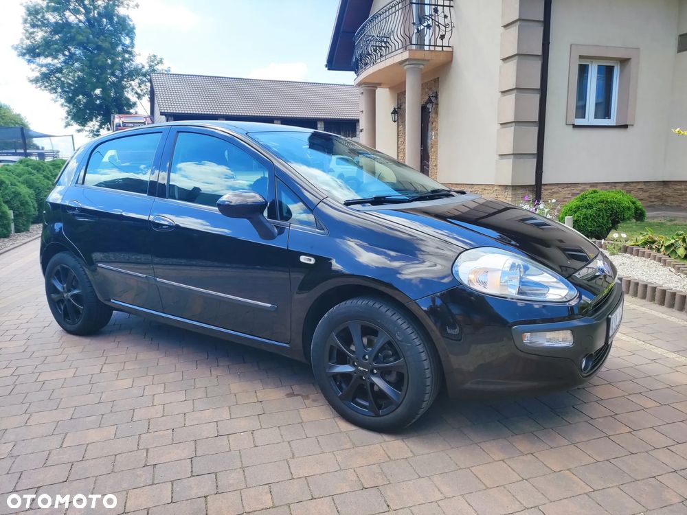 Fiat Punto Evo 1.4 8V Estiva Blue&Me - 22