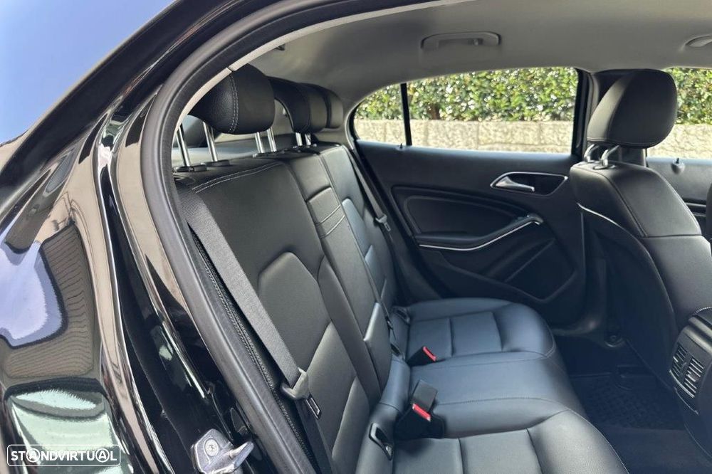 Mercedes-Benz GLA 200 d Urban Aut. - 10