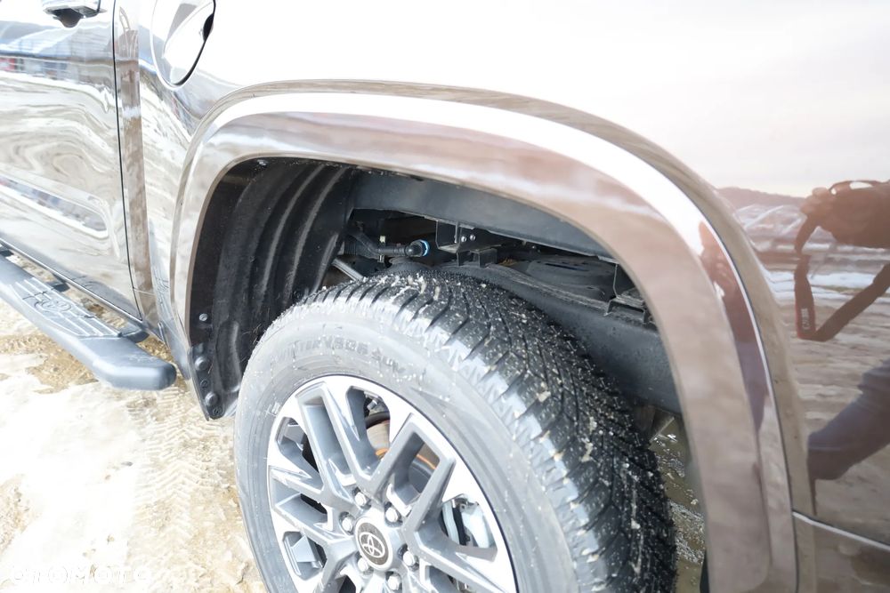 Toyota Tundra - 27