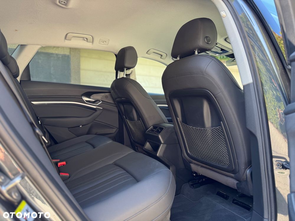 Audi e-tron 55 Quattro Advanced - 17