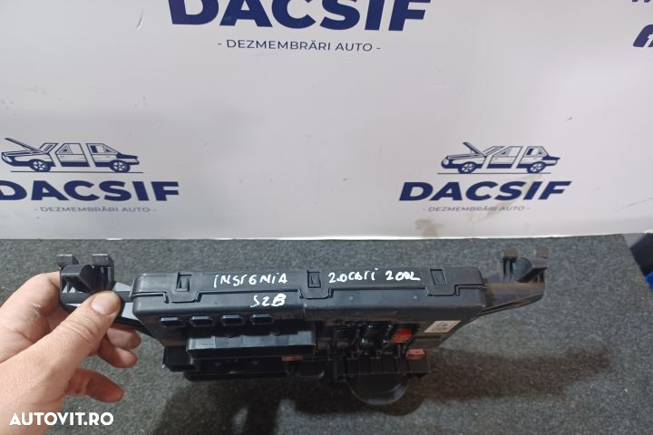 Panou sigurante si relee 22737764-03 Opel Insignia A [2008 - 2014] Li - 2