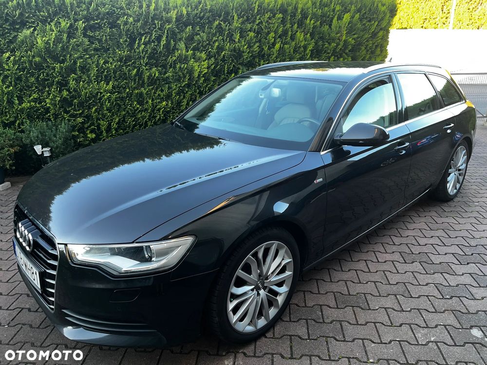 Audi A6 Avant - 1