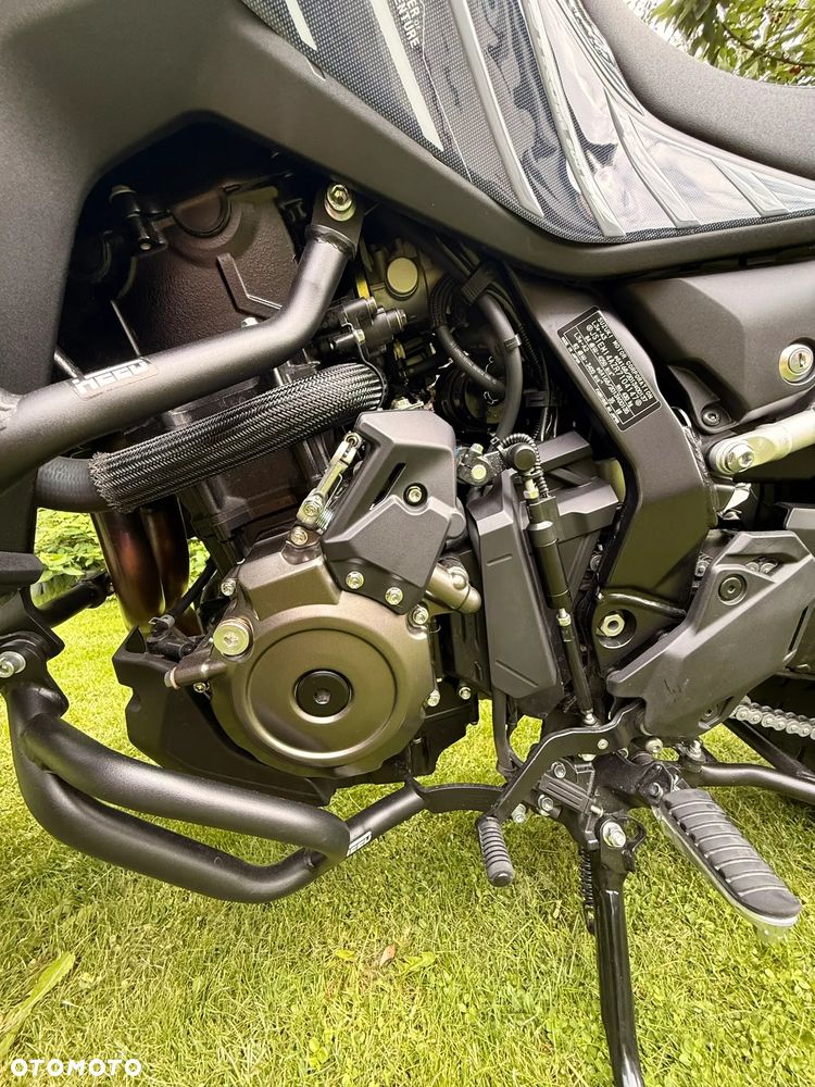 Suzuki DL - 5