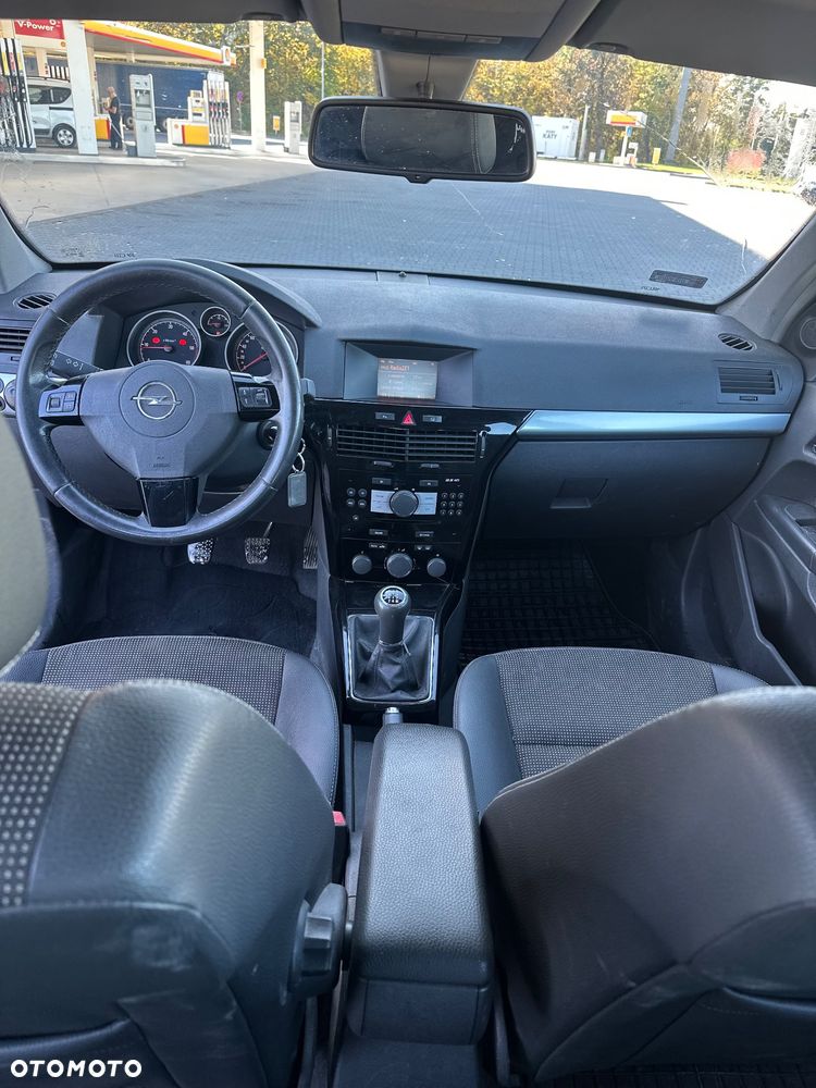 Opel Astra - 10