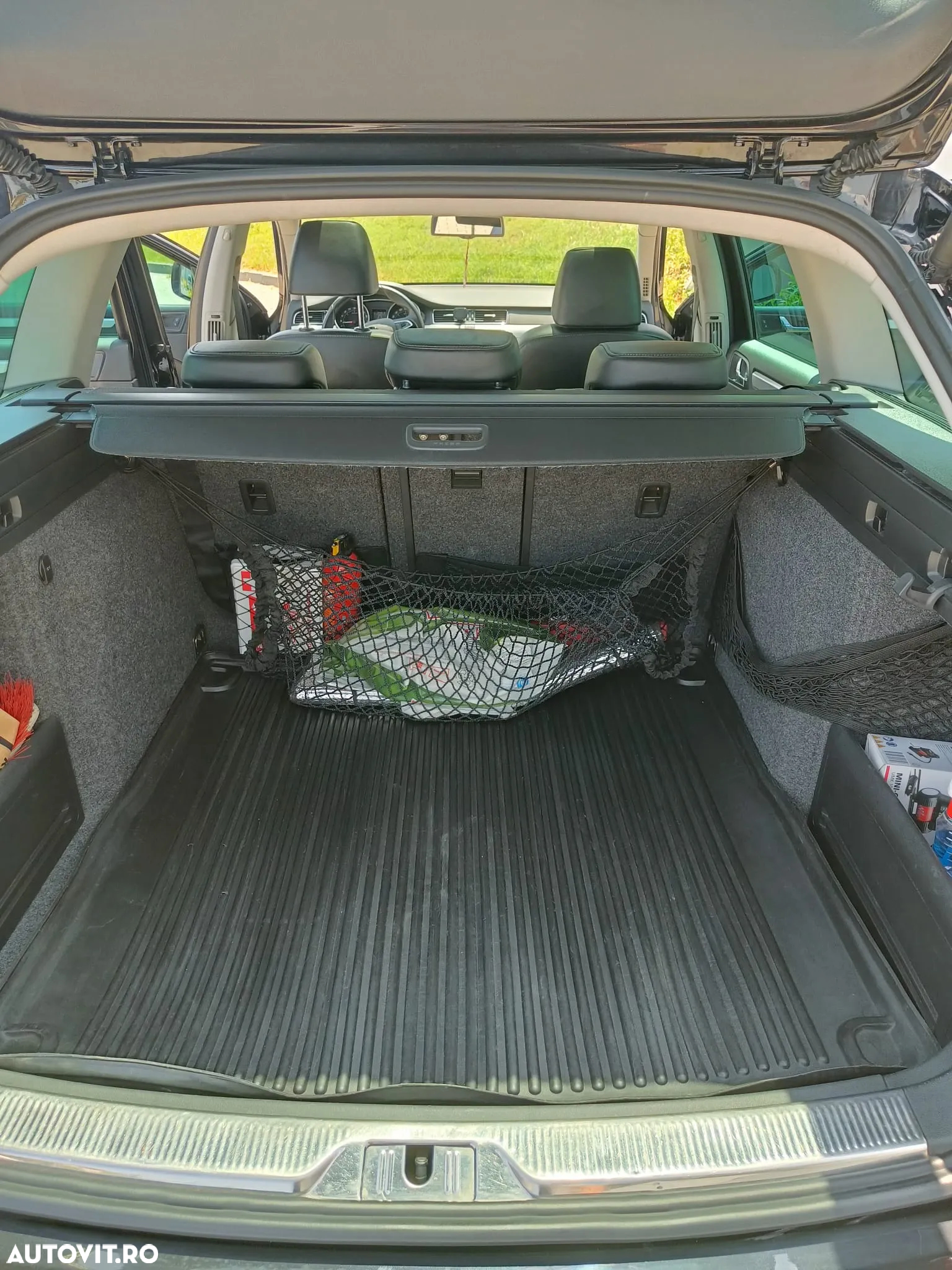 Skoda Superb 2.0 TDI DSG Elegance - 29