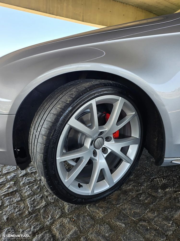 Audi A4 2.0 TDI multitronic S-line - 34