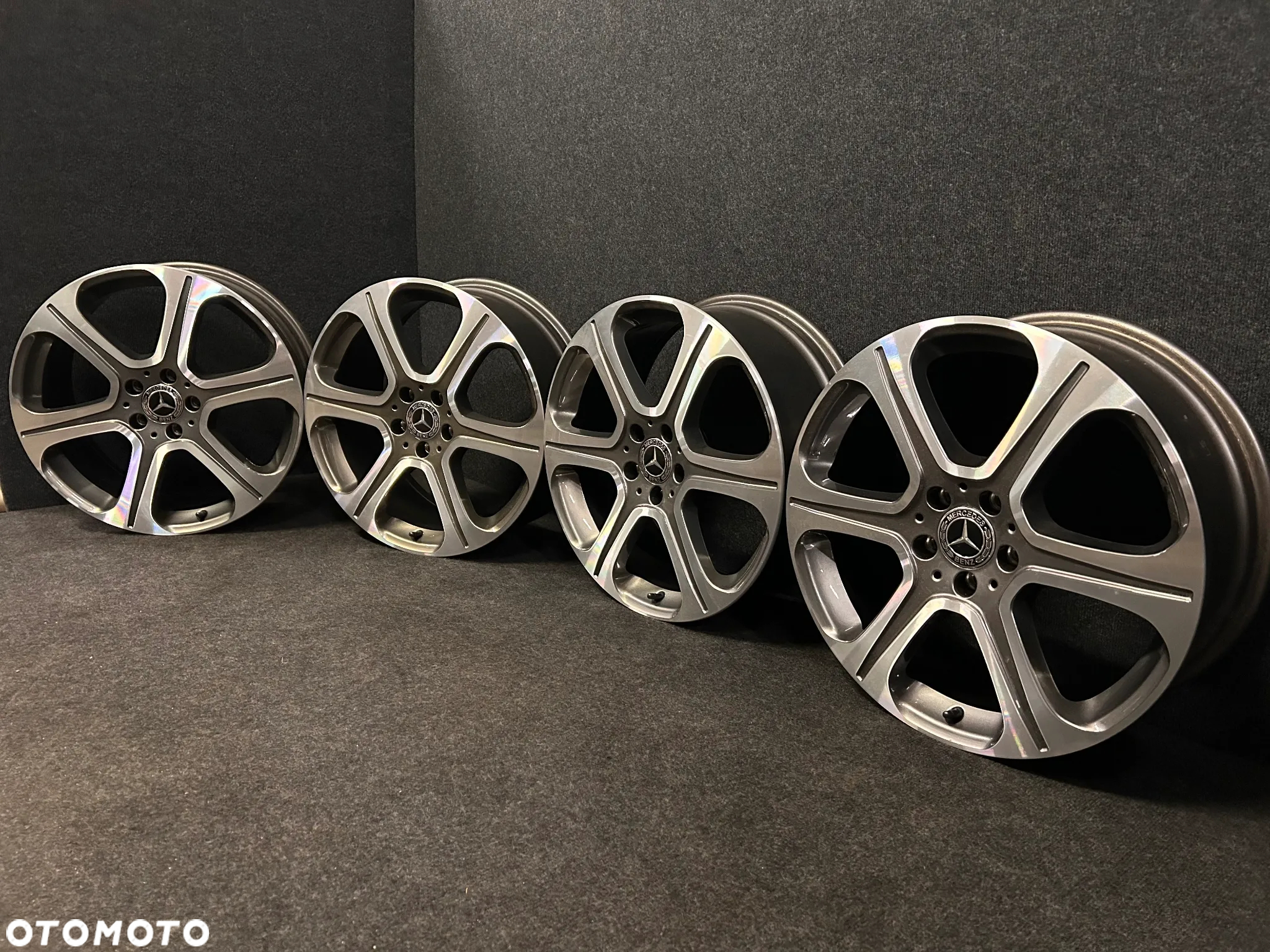 Alufelgi Mercedes E-Klasa W213, W212, C-Klasa W205, W204, V-Klasa 19 cali 5x112 4szt. Ładne z czujnikami! - 2