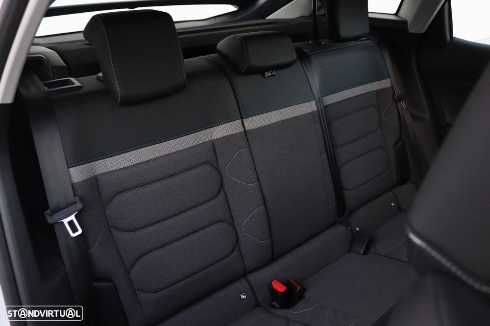 Citroën C4 1.2 PureTech Plus - 54