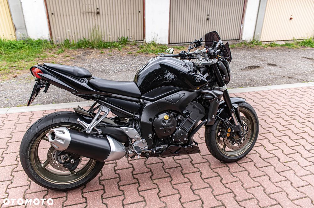 Yamaha FZ - 14