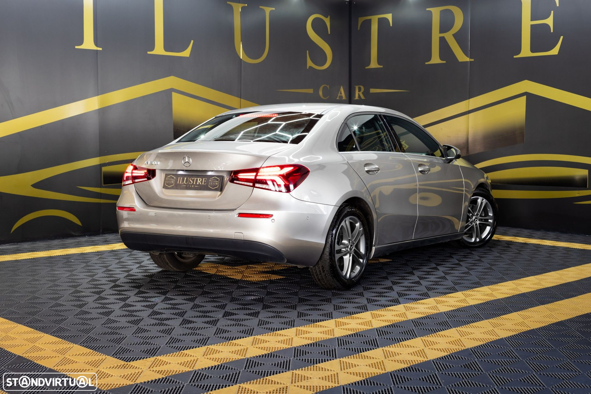 Mercedes-Benz A 180 Limousine d Progressive Aut. - 6