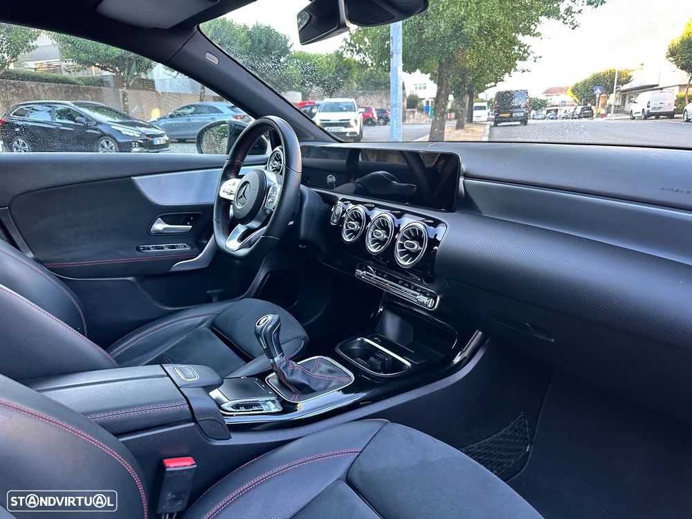 Mercedes-Benz A 200 AMG Line - 44