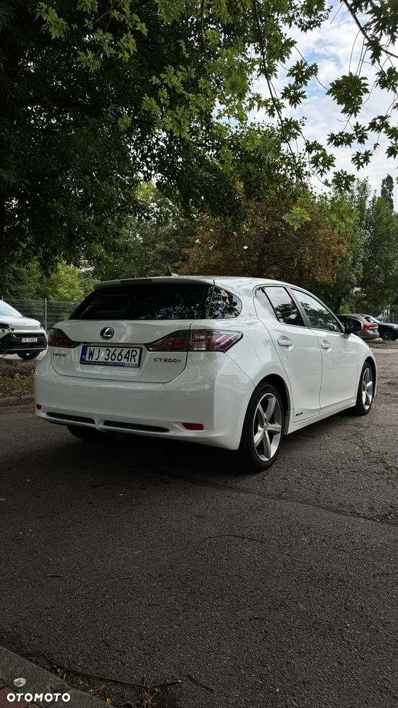 Lexus CT 200h Elegance - 4