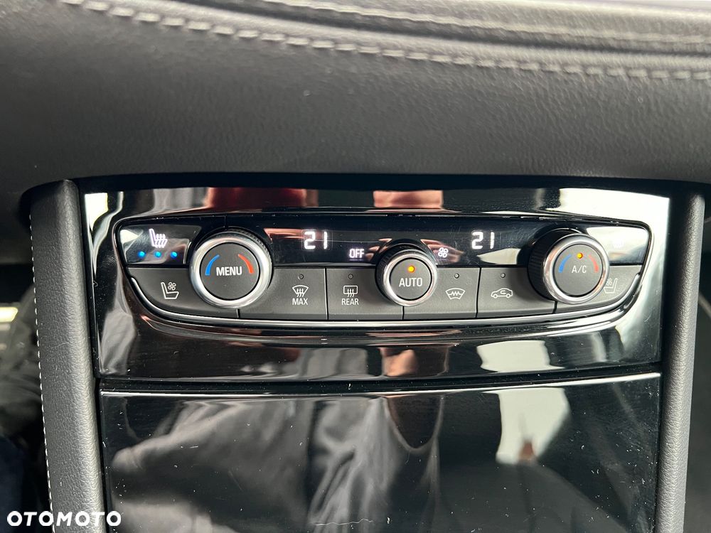 Opel Grandland X 1.6 T PHEV 4x4 Ultimate - 24