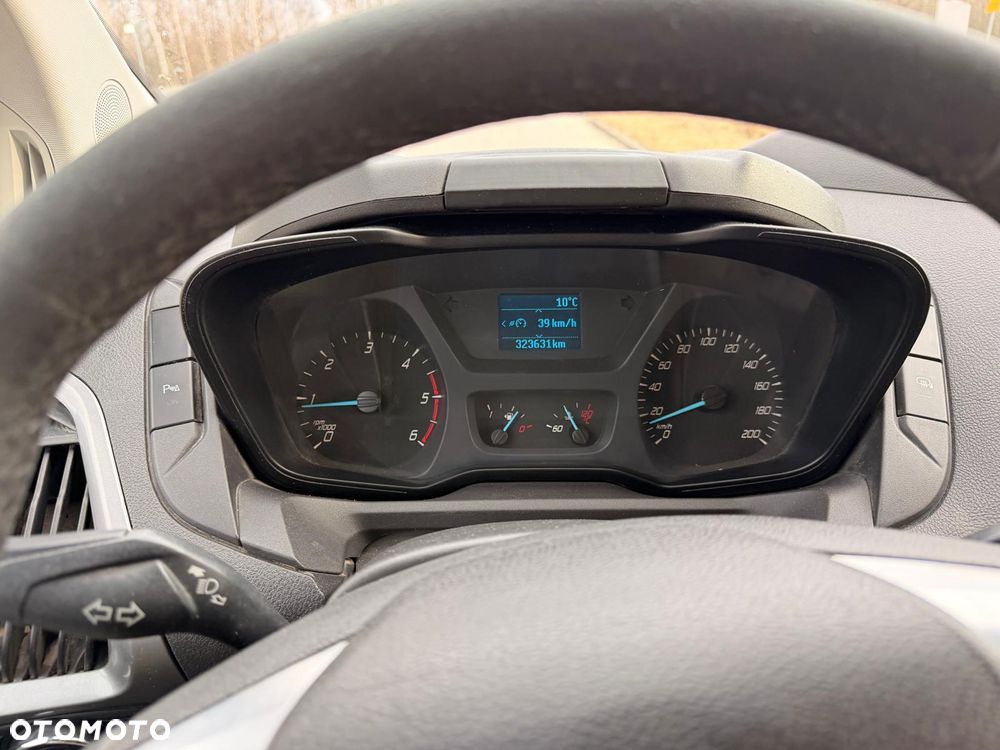 Ford Transit Custom Long - 12