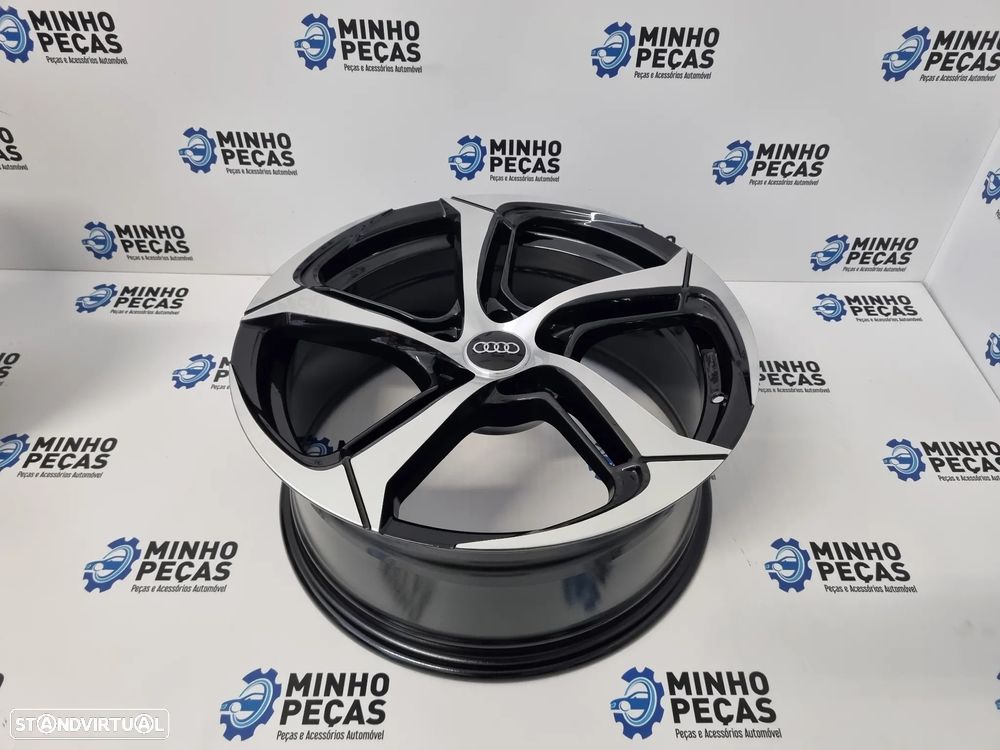Jantes Audi Novo RS7 em 18 Preto Polido - 7
