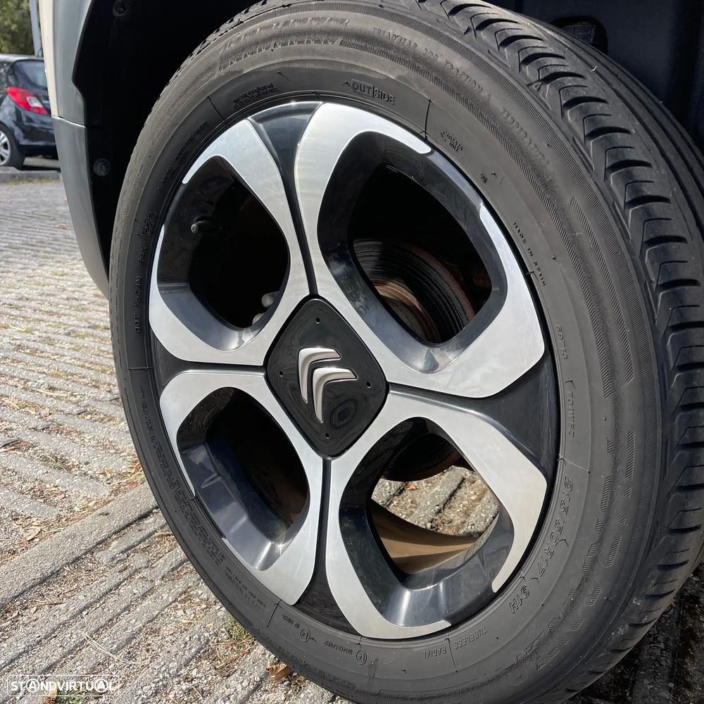 Citroën C3 Aircross 1.2 PureTech Shine EAT6 - 16