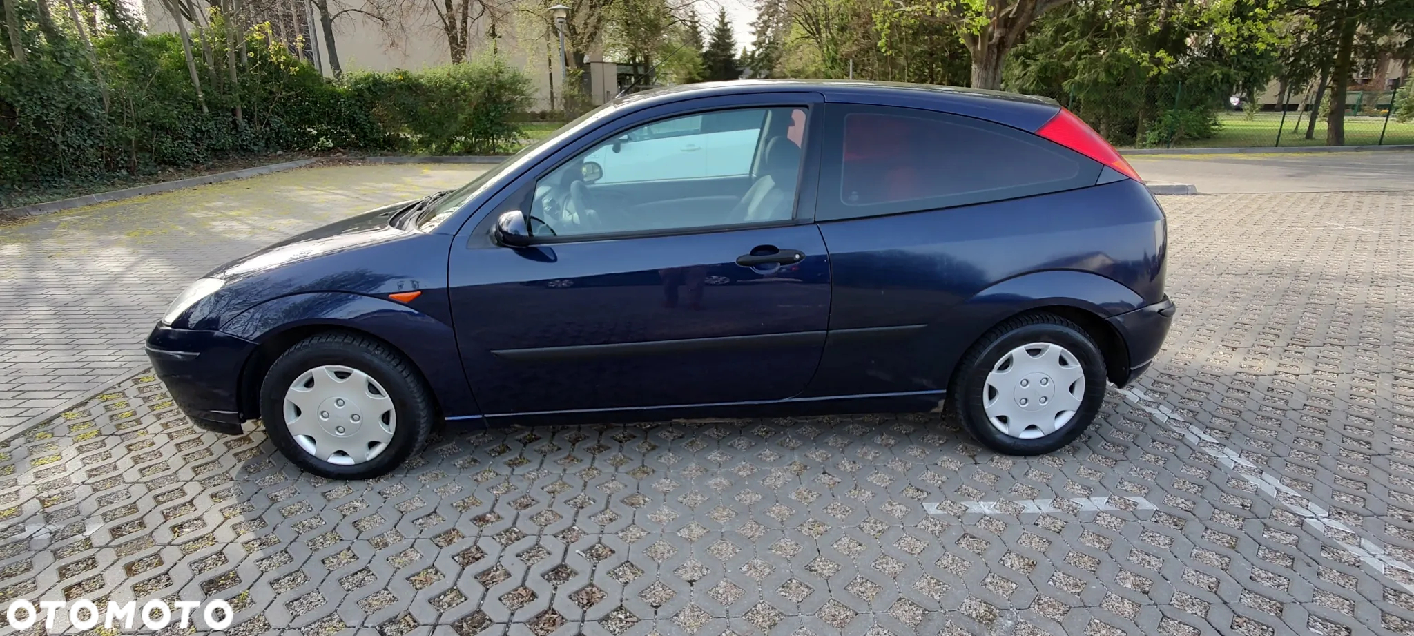 Ford Focus 1.6 Comfort - 3