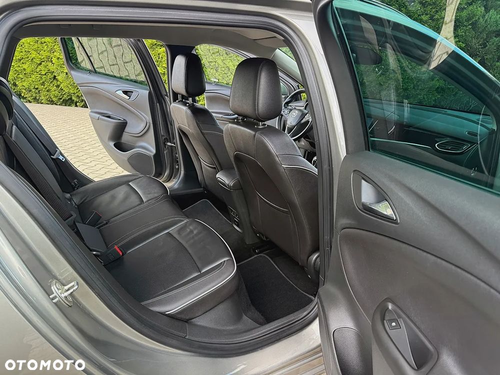 Opel Astra 1.6 D Start/Stop Innovation - 19