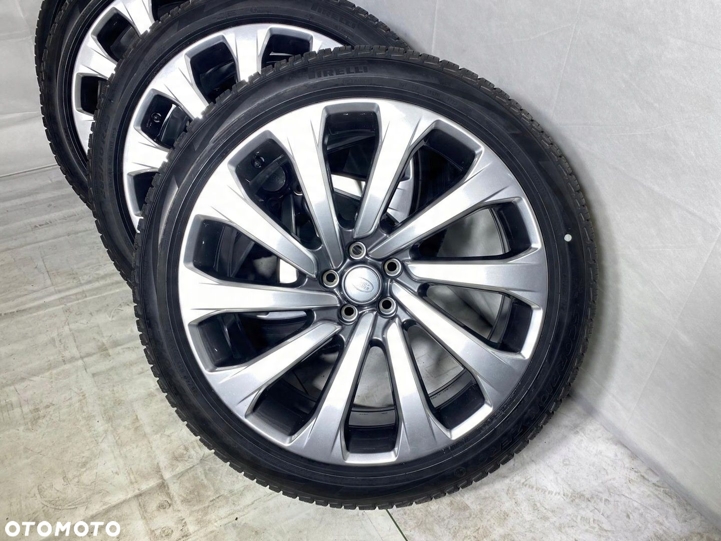 KOŁA ALUFELGI Z OPONAMI LAND ROVER RANGE ROVER L460 Style 1079 285/40/23 - 7
