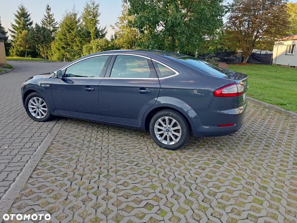 Ford Mondeo - 8