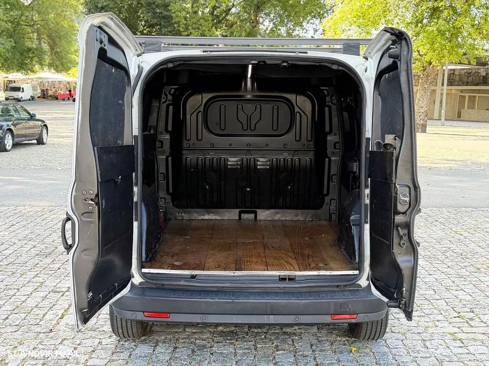 Fiat Doblo - 10