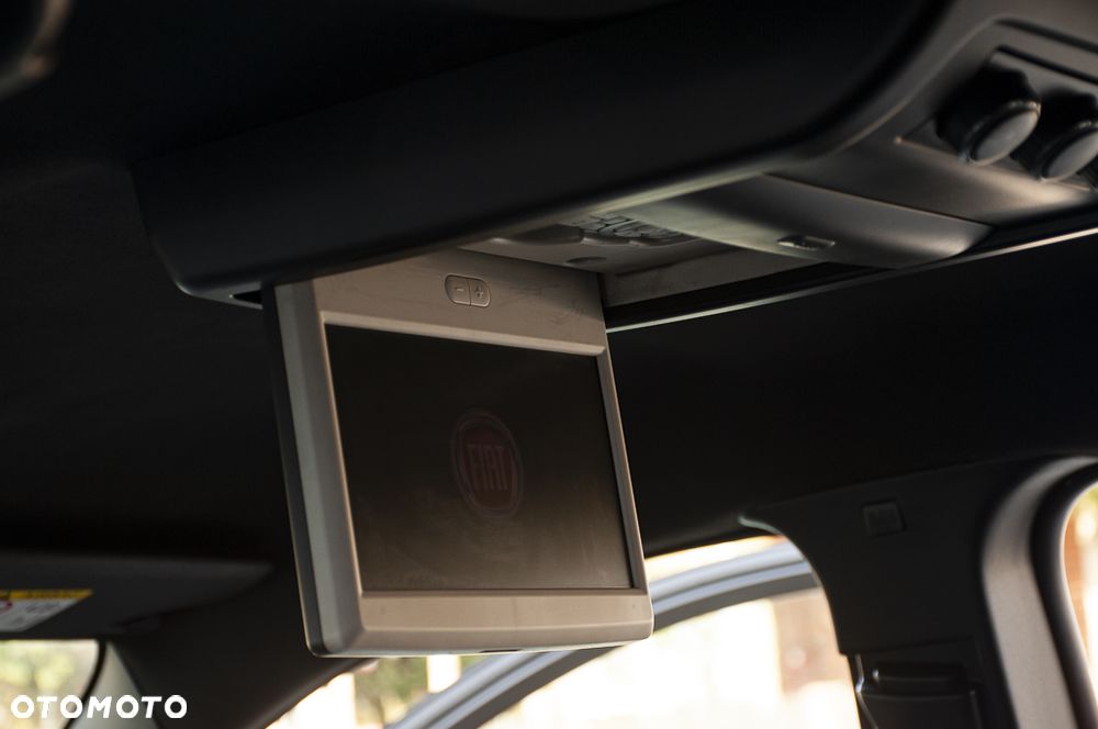 Fiat Freemont 2.0 Multijet 16V DPF Automatik Allrad Black Code - 8