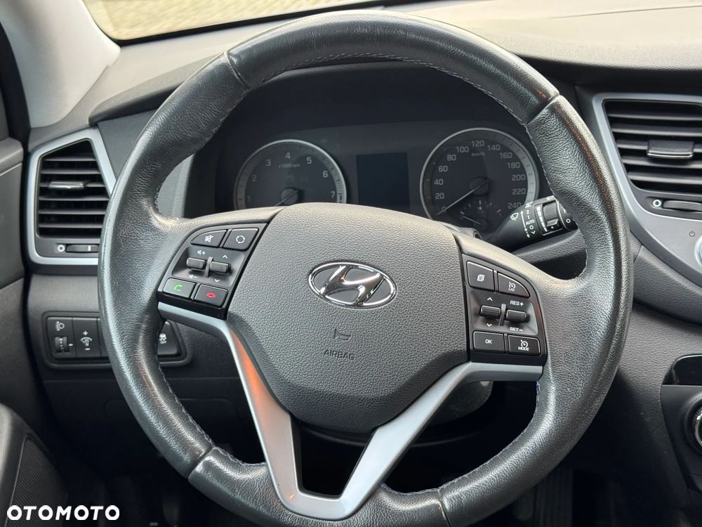 Hyundai Tucson 1.6 GDI BlueDrive Comfort 2WD - 9