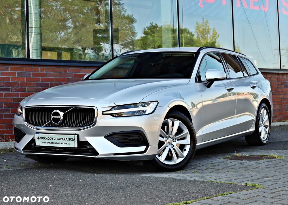 Volvo V60 B4 D Momentum - 3