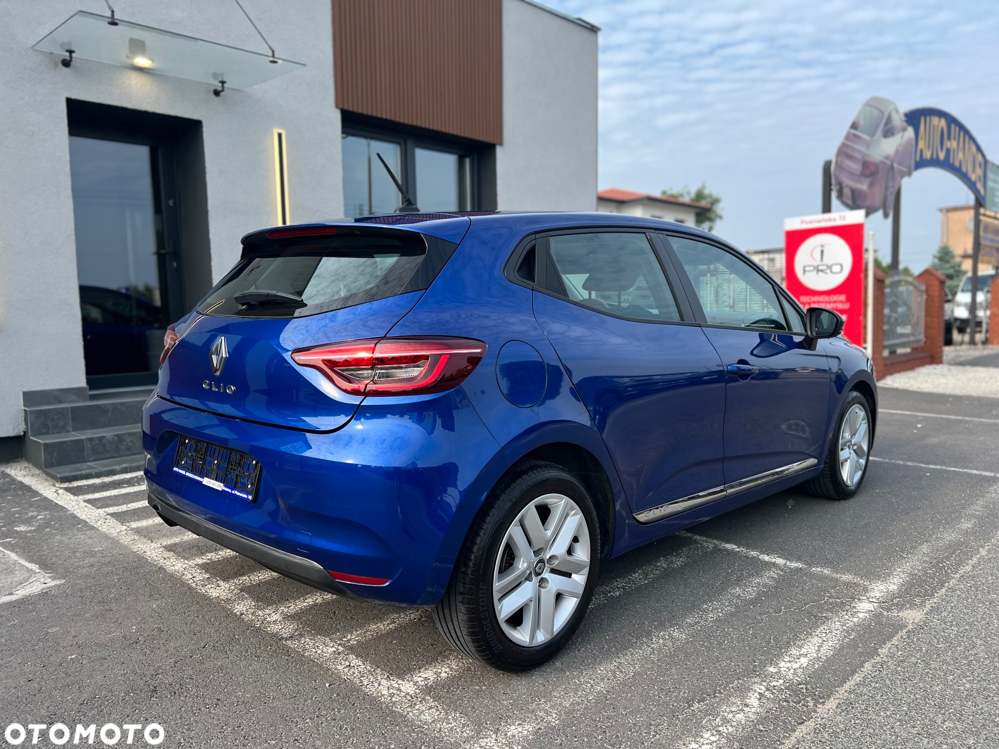 Renault Clio TCe 100 EDITION ONE - 19