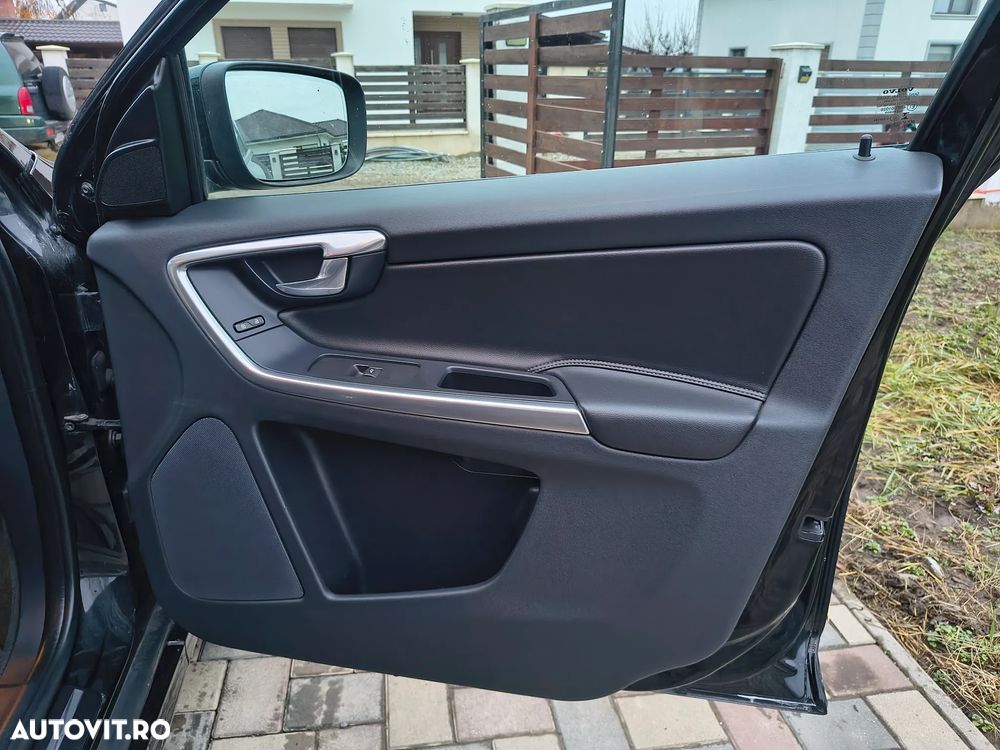 Volvo XC 60 D3 Geartronic Kinetic - 18