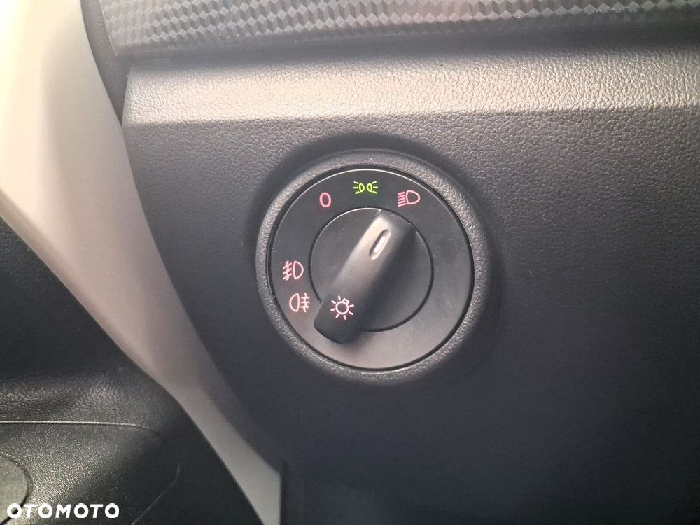 Volkswagen up! 1.0 move - 19