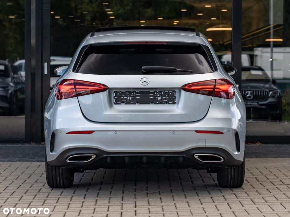 Mercedes-Benz Klasa A 200 AMG Line 7G-DCT - 7