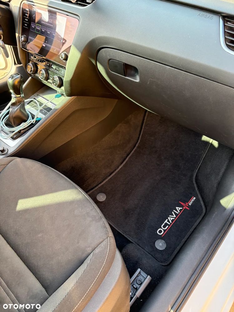 Skoda Octavia 1.6 TDI Ambition - 8