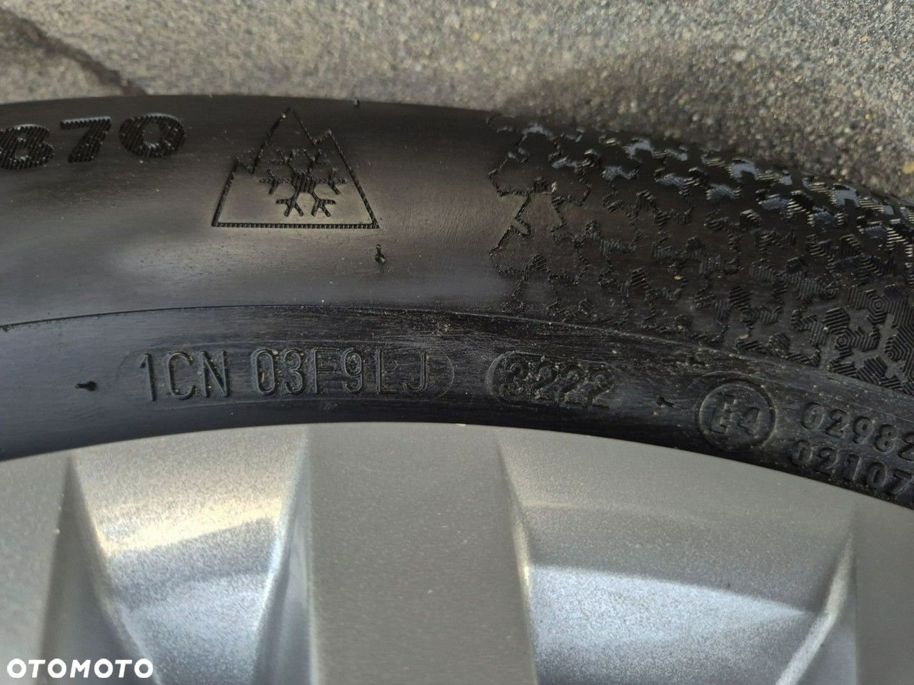 Volkswagen Golf - 9