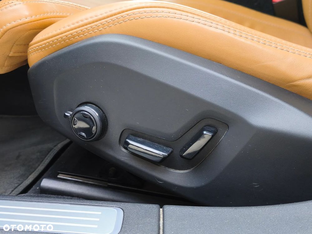 Volvo S90 B5 D AWD Inscription - 9