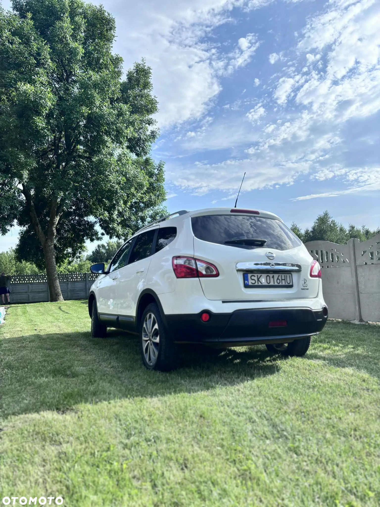 Nissan Qashqai+2 2.0 Tekna Premium - 2
