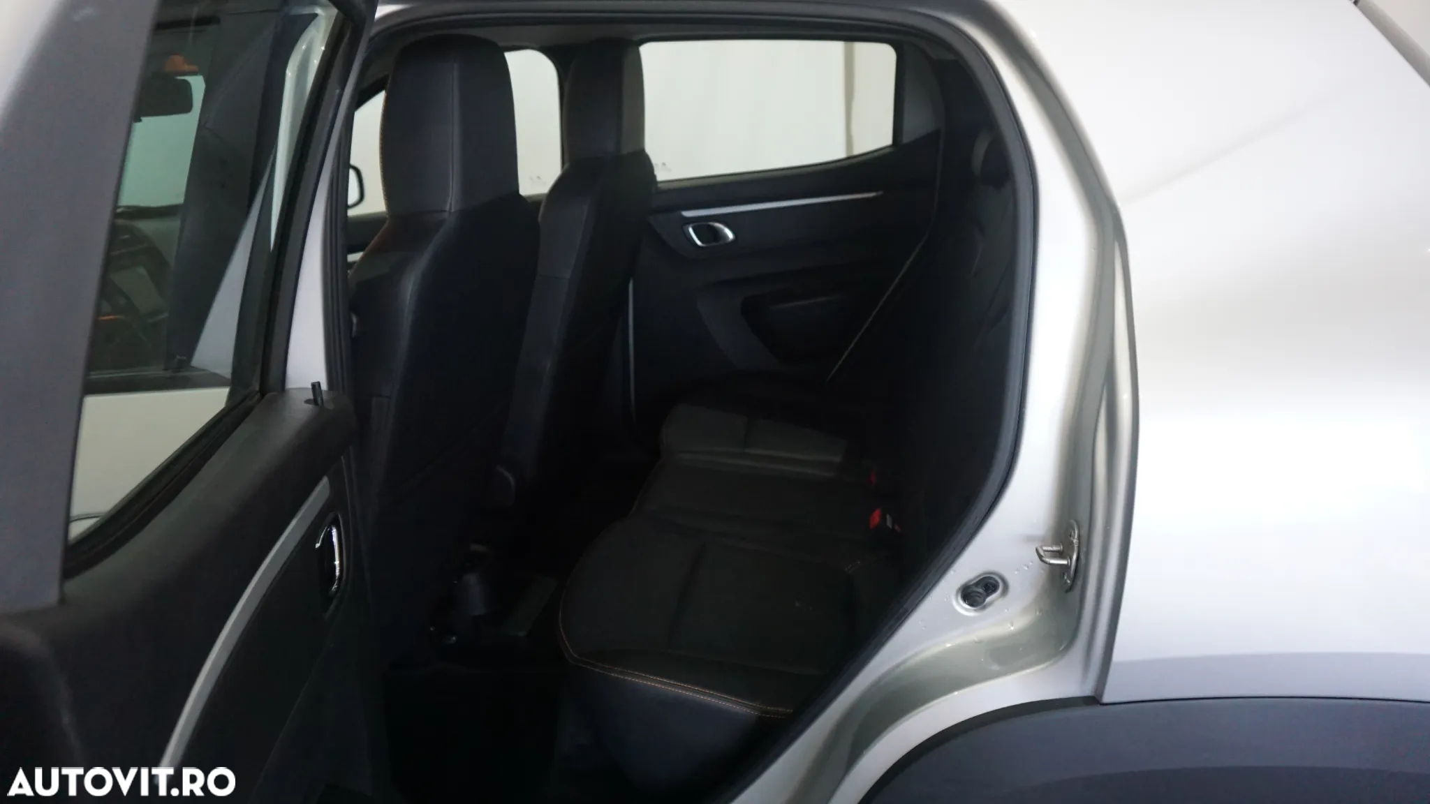 Dacia Spring Comfort Plus - 15