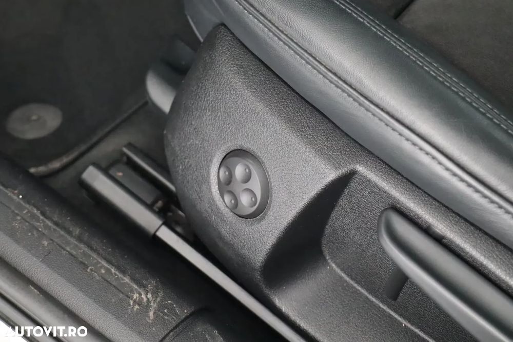 Audi A4 Allroad 2.0 TDI DPF S tronic - 9