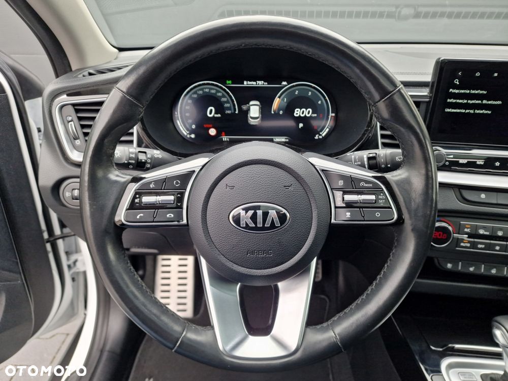 Kia XCeed 1.6 CRDi mHEV Prestige Line DCT - 38