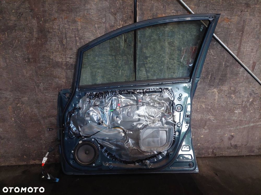 DRZWI KOMPLETNE PRAWY PRZÓD TOYOTA AURIS I 8T8 ID: 236346 - 5