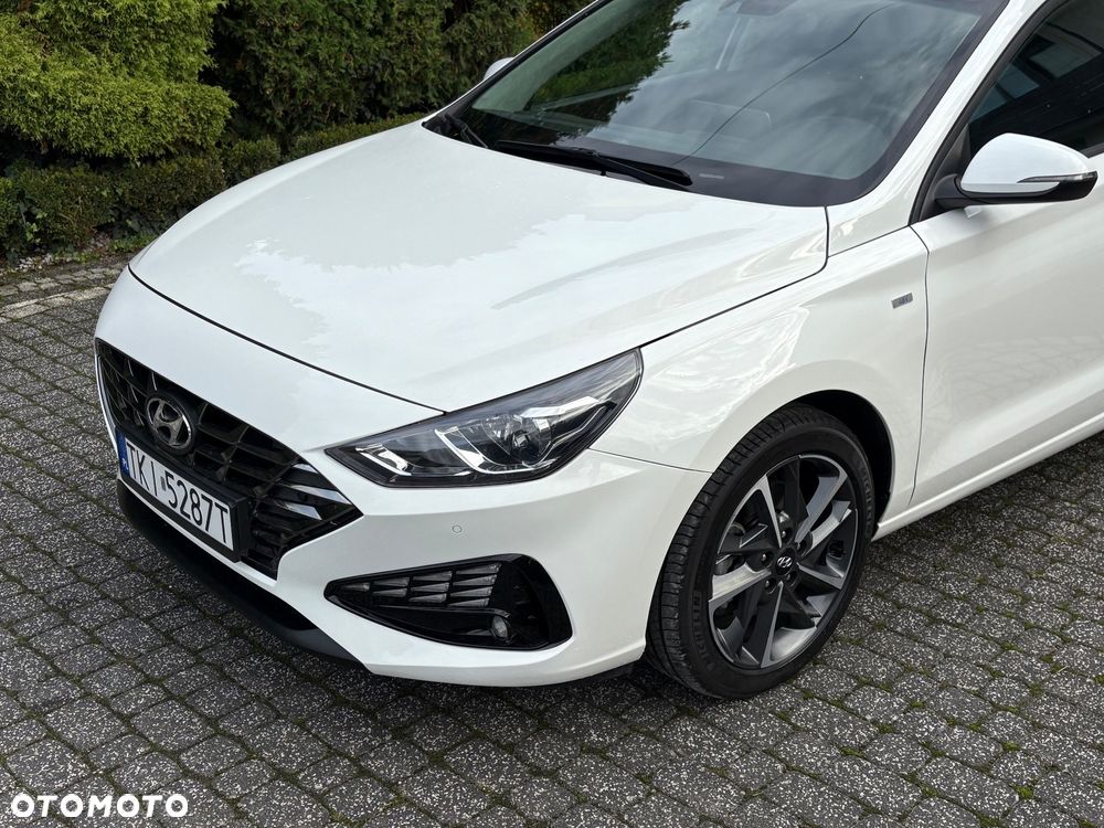 Hyundai i30 Kombi 1.5 T-GDI 48V-Hybrid Prime - 6