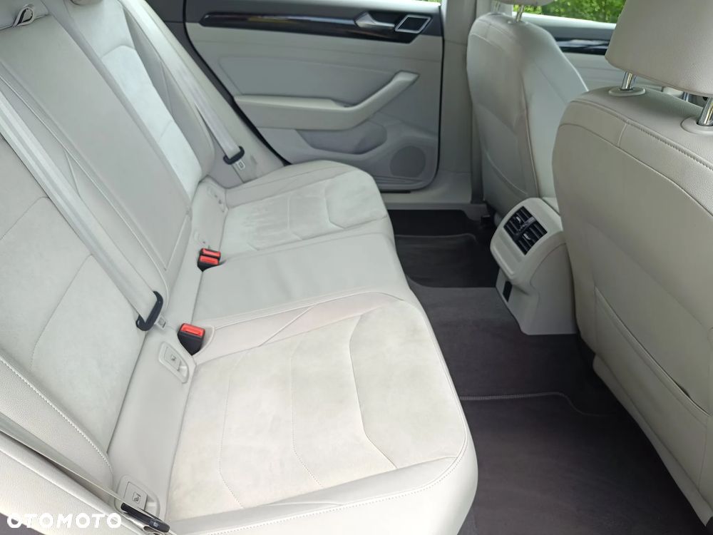Volkswagen Arteon 2.0 TDI SCR Elegance DSG - 28